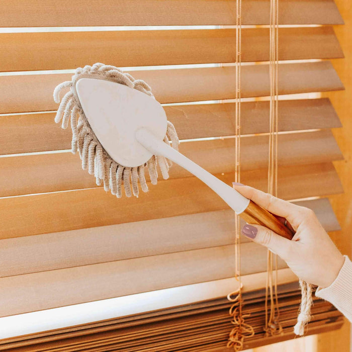 Cleaning Wooden Blinds