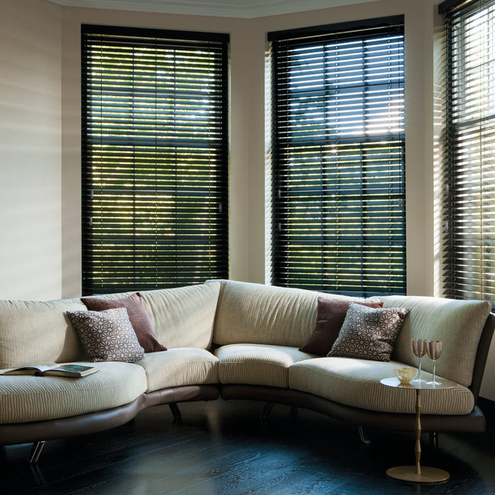 Why You Shouldn't Close Your Blinds During the Day: Reasons Explained