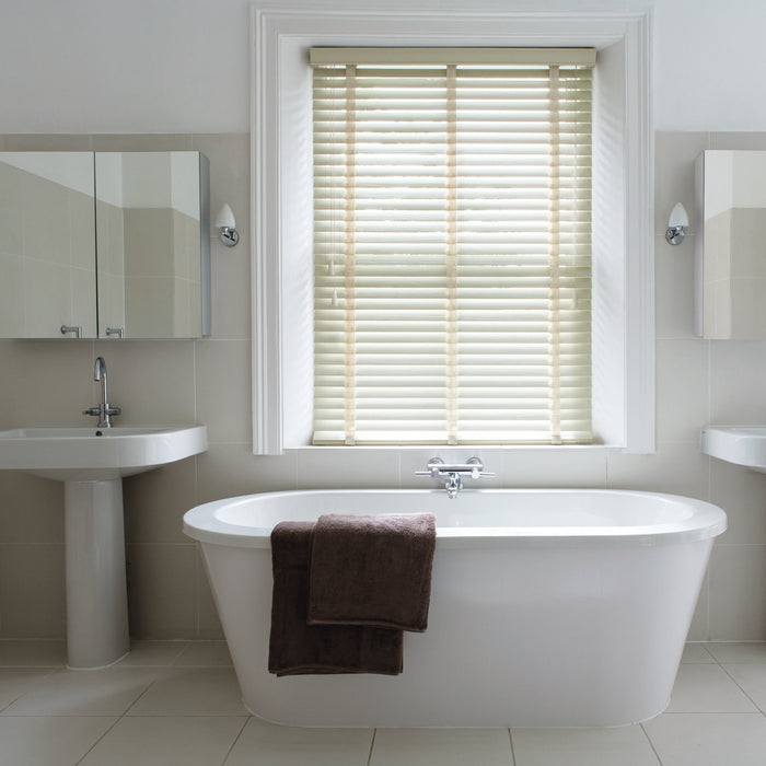 Inside vs Outside Mount Blinds - Which is Best?